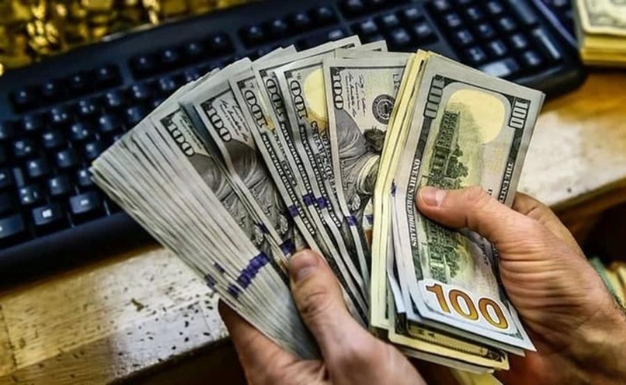 رشد نامحسوس قیمت دلار و یورو در بازار رسمی کشور